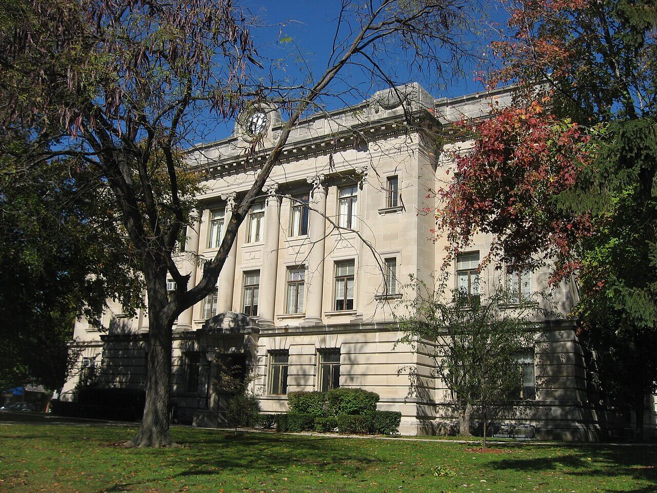 Sullivan County Courthouse, Indiana
